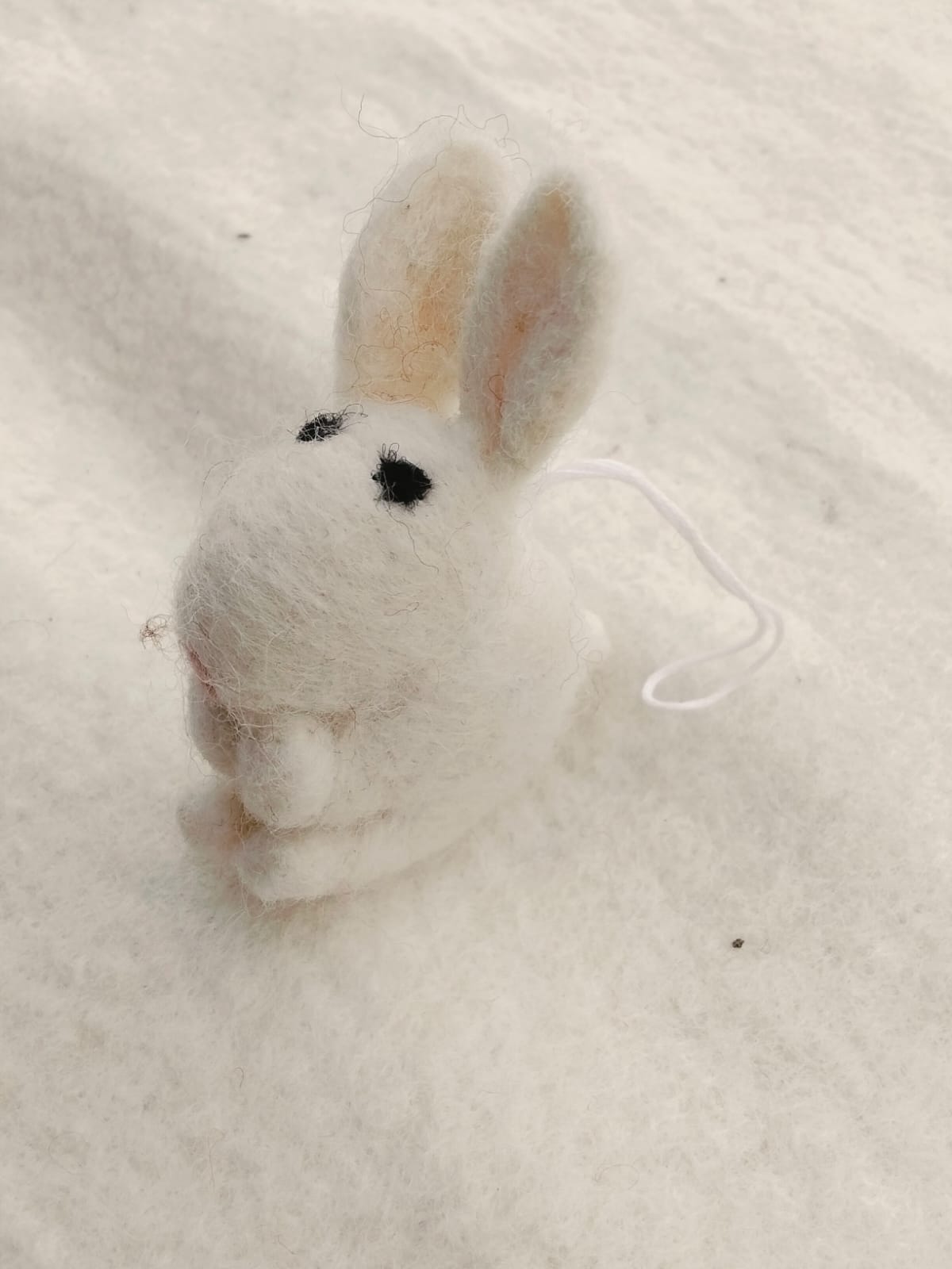 🐇✨ Snow Gem Bunny (JF-37)